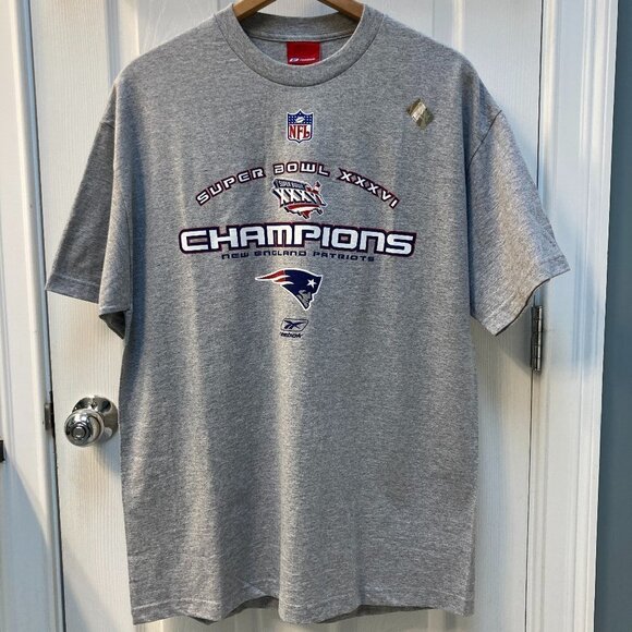 NEW Vintage New England Patriots Super Bowl XXXVI T-Shirt Reebok Size Large - Picture 1 of 7